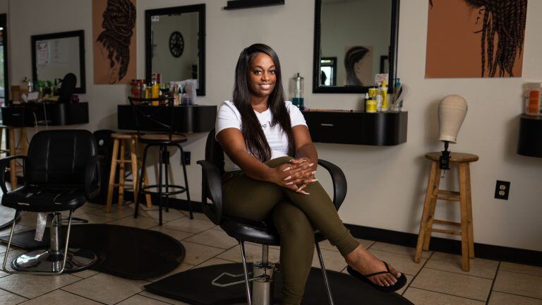 la-hairbraiding-ashley-ndakpri-crop_DPV8197-768x432